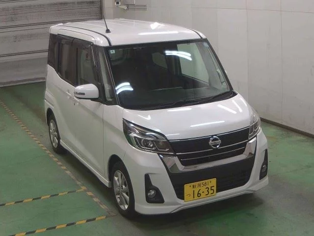 Nissan Dayz Roox B21A 2018